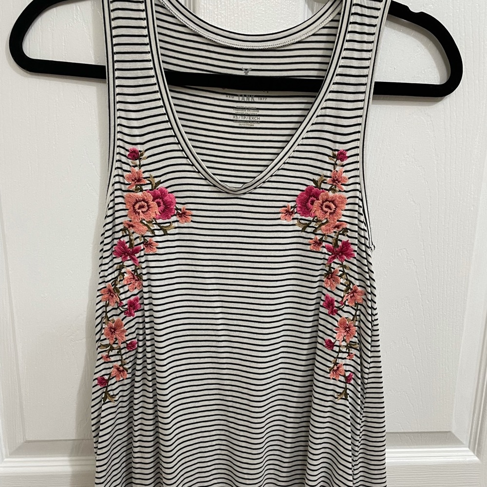 super soft striped & floral tank!!
